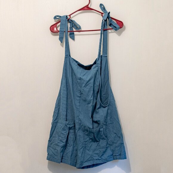 SHEIN Blue Linen-Blend Tie-Strap Romper – Size Medium (US 6 / EU 38) - Picture 1 of 7